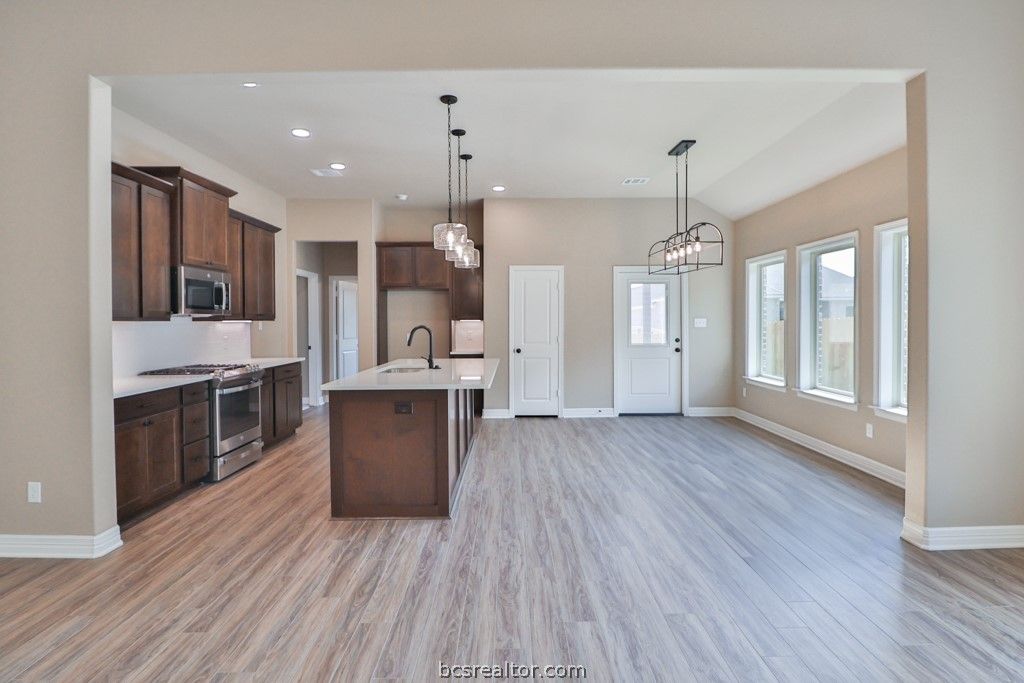2807 Spector Drive, Bryan, TX 77808 — photo 5