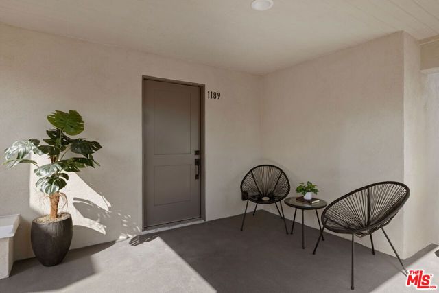 1189 Crenshaw Boulevard, Los Angeles, CA 90019