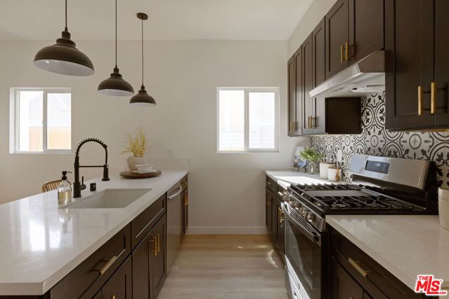 1189 Crenshaw Boulevard, Los Angeles, CA 90019