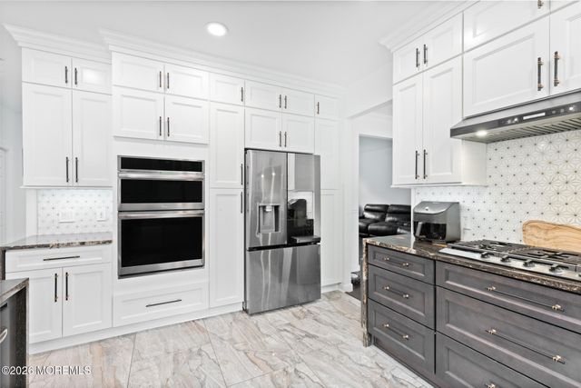 48 Friendship Road, Howell, NJ 07731