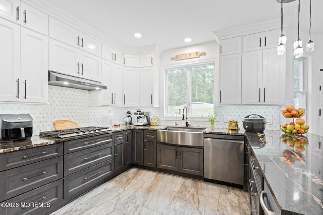 48 Friendship Road, Howell, NJ 07731