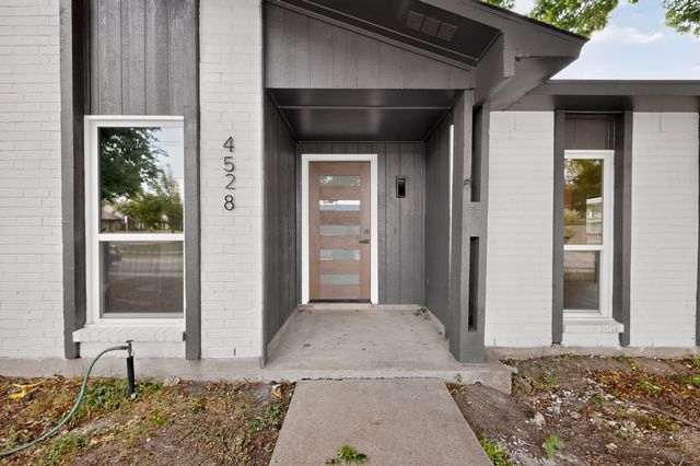 4528 Augusta Street, The Colony, TX 75056