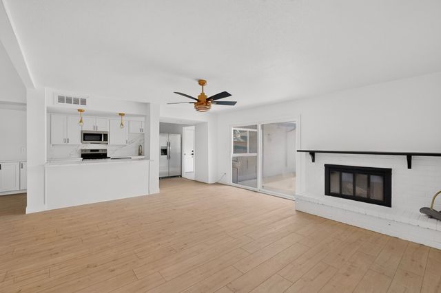 4528 Augusta Street, The Colony, TX 75056