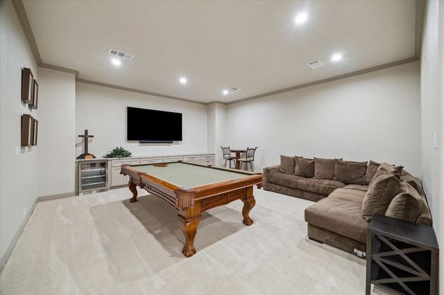 5 Magnolia Woods Drive, Kingwood, TX 77339