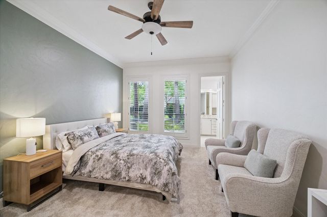 5 Magnolia Woods Drive, Kingwood, TX 77339