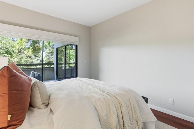 1280 Sharon Park Drive 27, Menlo Park, CA 94025