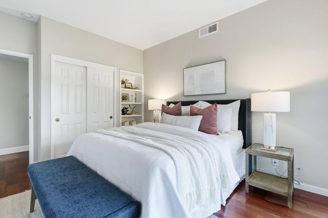 1280 Sharon Park Drive 27, Menlo Park, CA 94025