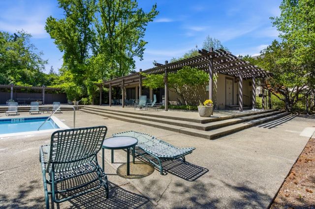 1280 Sharon Park Drive 27, Menlo Park, CA 94025