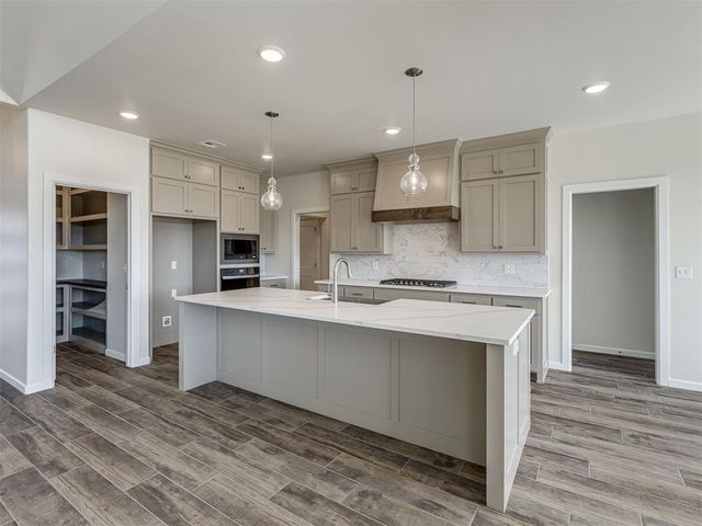 16020 Zamora Lane, Oklahoma City, OK 73170