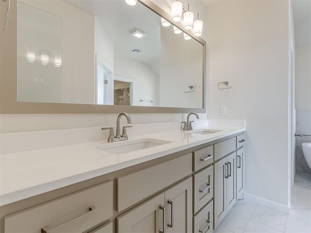 16020 Zamora Lane, Oklahoma City, OK 73170