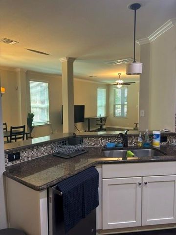 9405 Solana Vista LOOP A, Austin, TX 78750