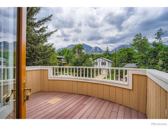 1220 Edinboro Drive, Boulder, CO 80305