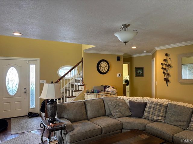 4201 W County Road 400, Muncie, IN 47302