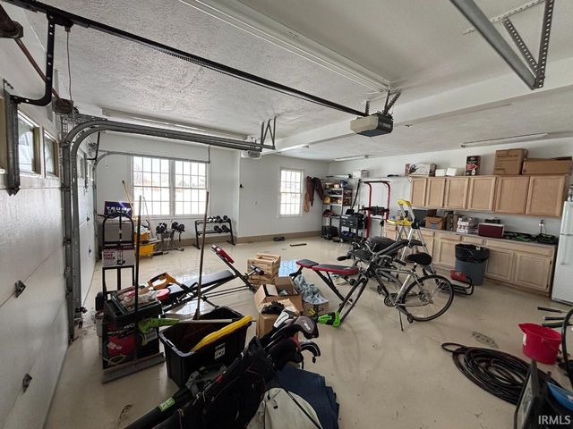 4201 W County Road 400, Muncie, IN 47302