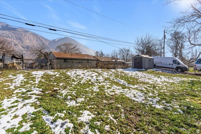 976 N JEFFERSON, Ogden, UT 84404