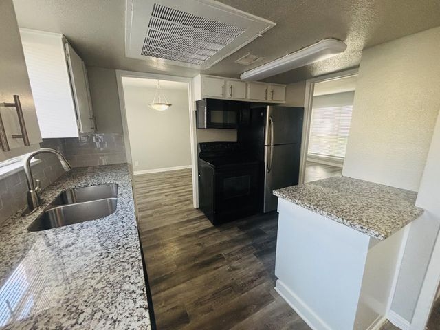 6200 W Tidwell Road 1109, Houston, TX 77092