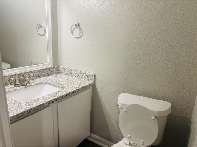 6200 W Tidwell Road 1109, Houston, TX 77092