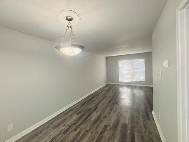 6200 W Tidwell Road 1109, Houston, TX 77092