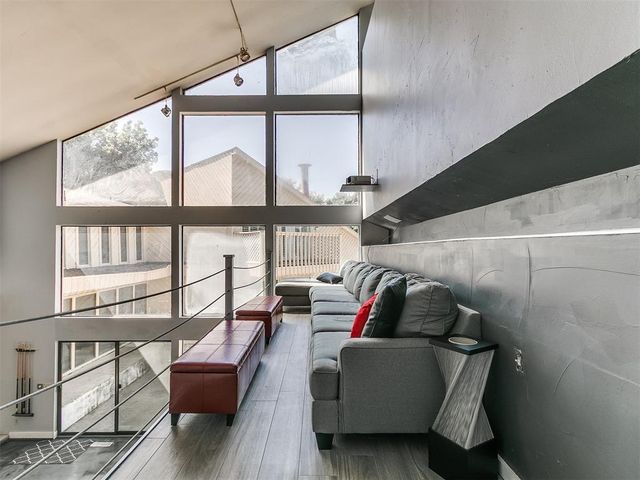 913 Oak Tree Drive, Edmond, OK 73025