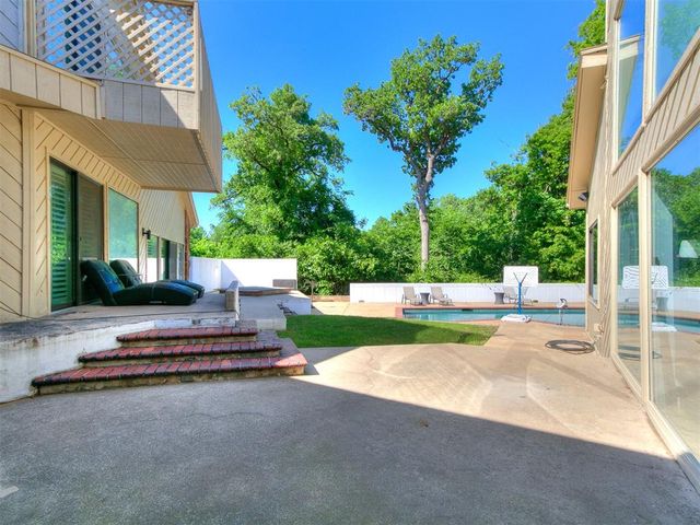 913 Oak Tree Drive, Edmond, OK 73025