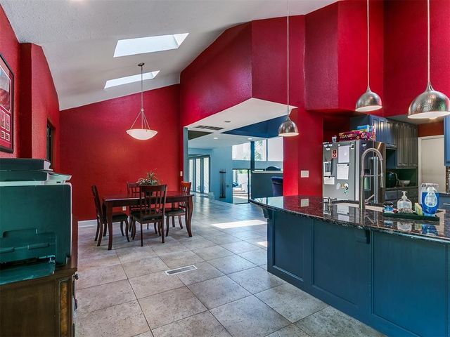 913 Oak Tree Drive, Edmond, OK 73025