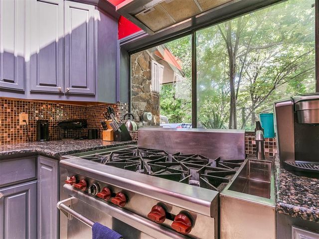 913 Oak Tree Drive, Edmond, OK 73025