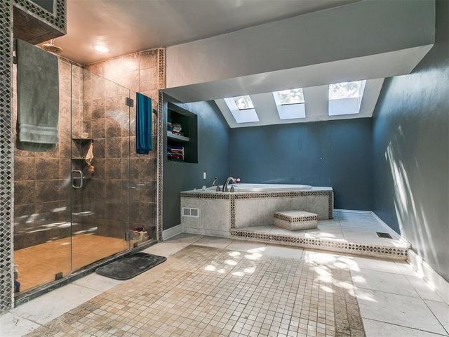 913 Oak Tree Drive, Edmond, OK 73025