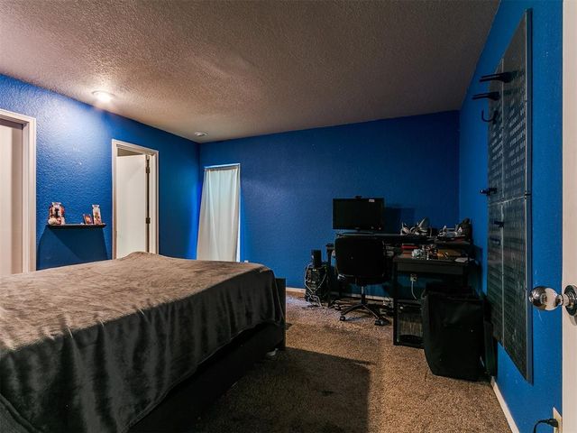 913 Oak Tree Drive, Edmond, OK 73025