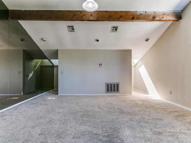 913 Oak Tree Drive, Edmond, OK 73025