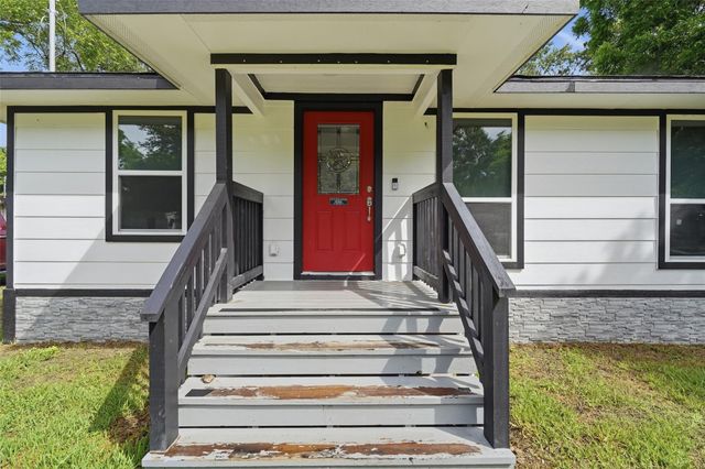 404 Oaklawn Street, League City, TX 77573