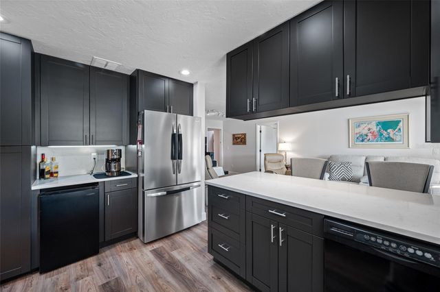 1822 WINCHESTER ROAD N, St Petersburg, FL 33710