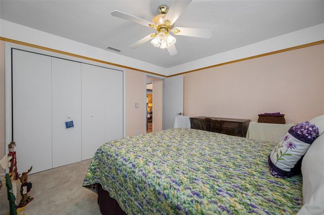 1822 WINCHESTER ROAD N, St Petersburg, FL 33710