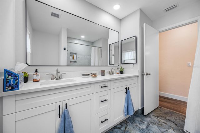 1822 WINCHESTER ROAD N, St Petersburg, FL 33710