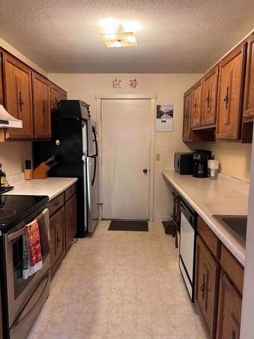 34 Floyd Ave Unit 24, Lebanon, NH 03784