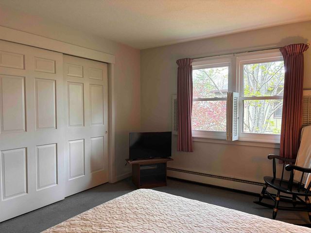 34 Floyd Ave Unit 24, Lebanon, NH 03784