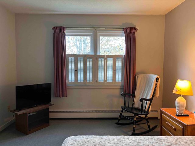 34 Floyd Ave Unit 24, Lebanon, NH 03784