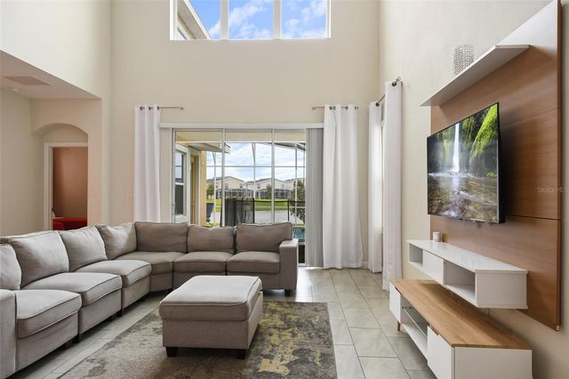 8942 CABOT CLIFFS DRIVE, Davenport, FL 33896