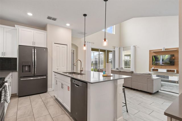 8942 CABOT CLIFFS DRIVE, Davenport, FL 33896