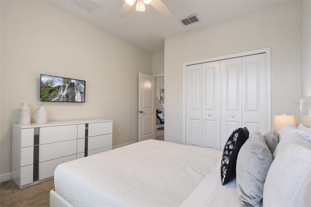 8942 CABOT CLIFFS DRIVE, Davenport, FL 33896