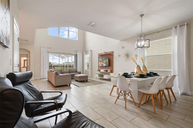 8942 CABOT CLIFFS DRIVE, Davenport, FL 33896