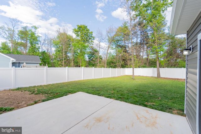 1083 NADENBOUSCH LN, Martinsburg, WV 25405