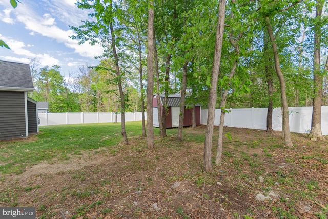1083 NADENBOUSCH LN, Martinsburg, WV 25405