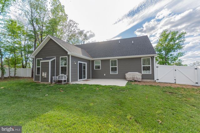 1083 NADENBOUSCH LN, Martinsburg, WV 25405