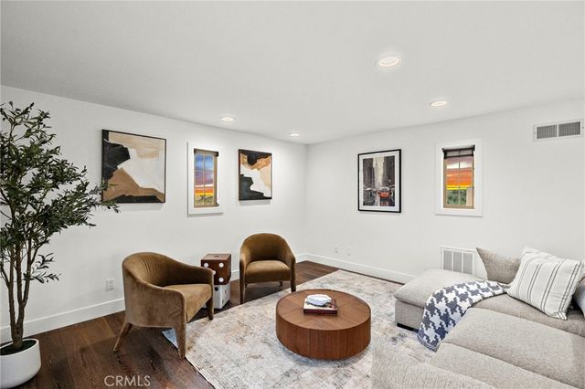 29 Small Grove, Irvine, CA 92618