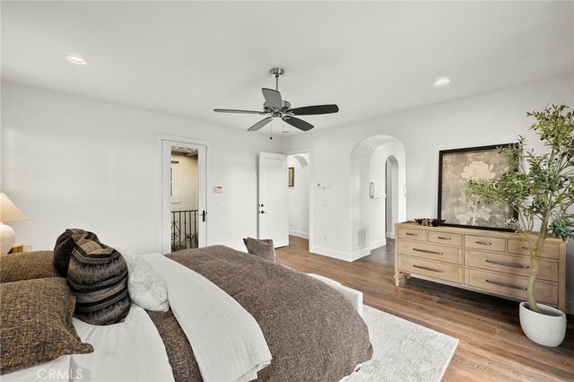 29 Small Grove, Irvine, CA 92618