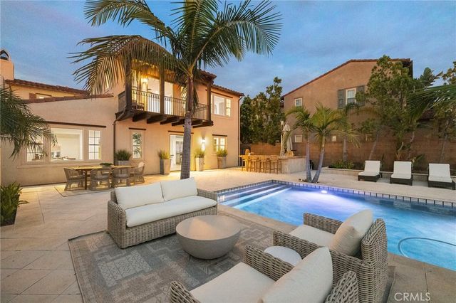 29 Small Grove, Irvine, CA 92618