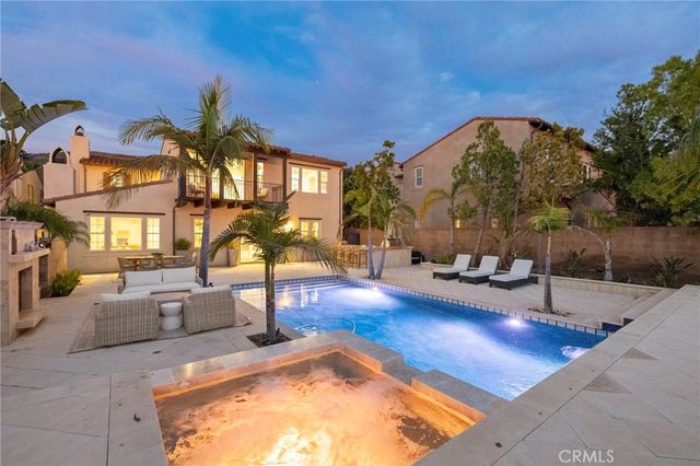 29 Small Grove, Irvine, CA 92618