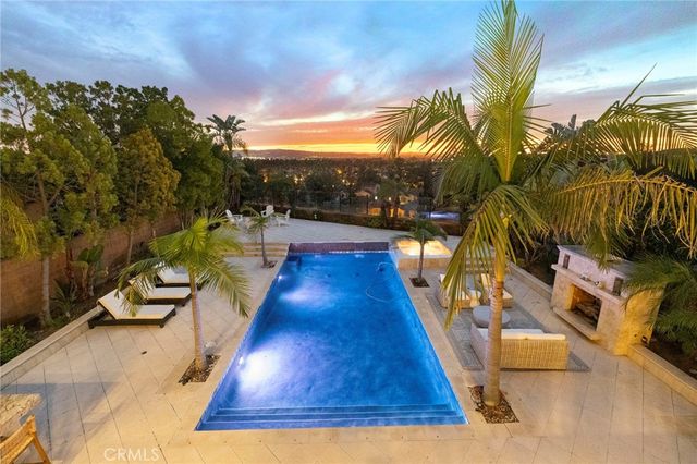 29 Small Grove, Irvine, CA 92618