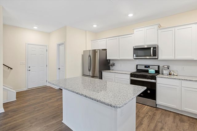 4140 Bentwood Cove Drive, Apison, TN 37302