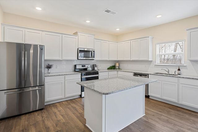 4140 Bentwood Cove Drive, Apison, TN 37302